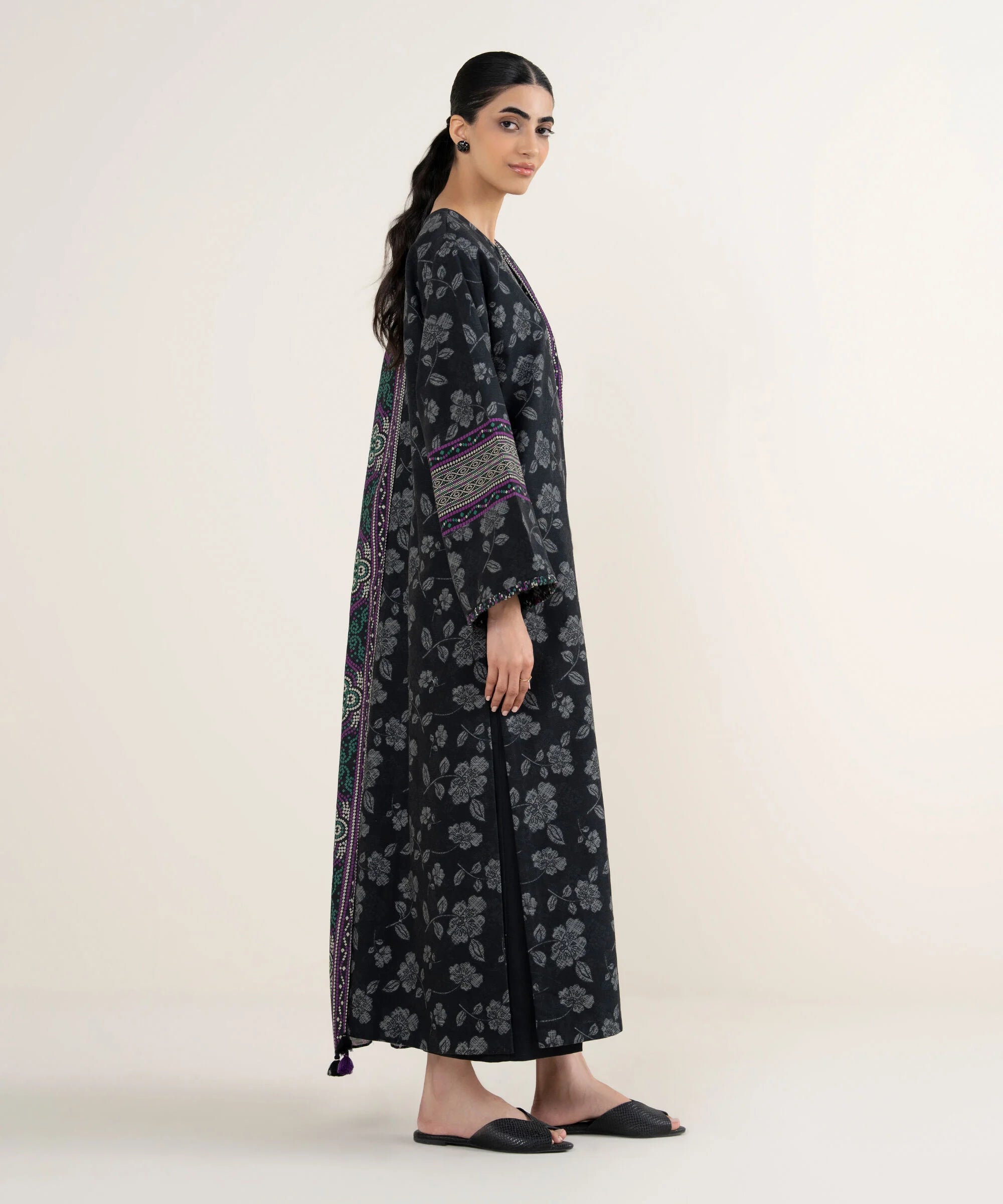 3 Piece - Printed Khaddar Suit